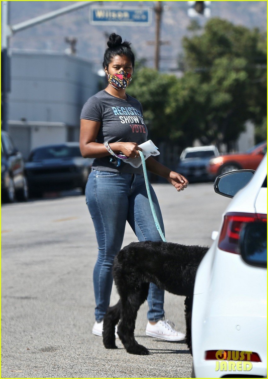 Photo: taylor simone ledward shares message to vote 03 | Photo 4487680