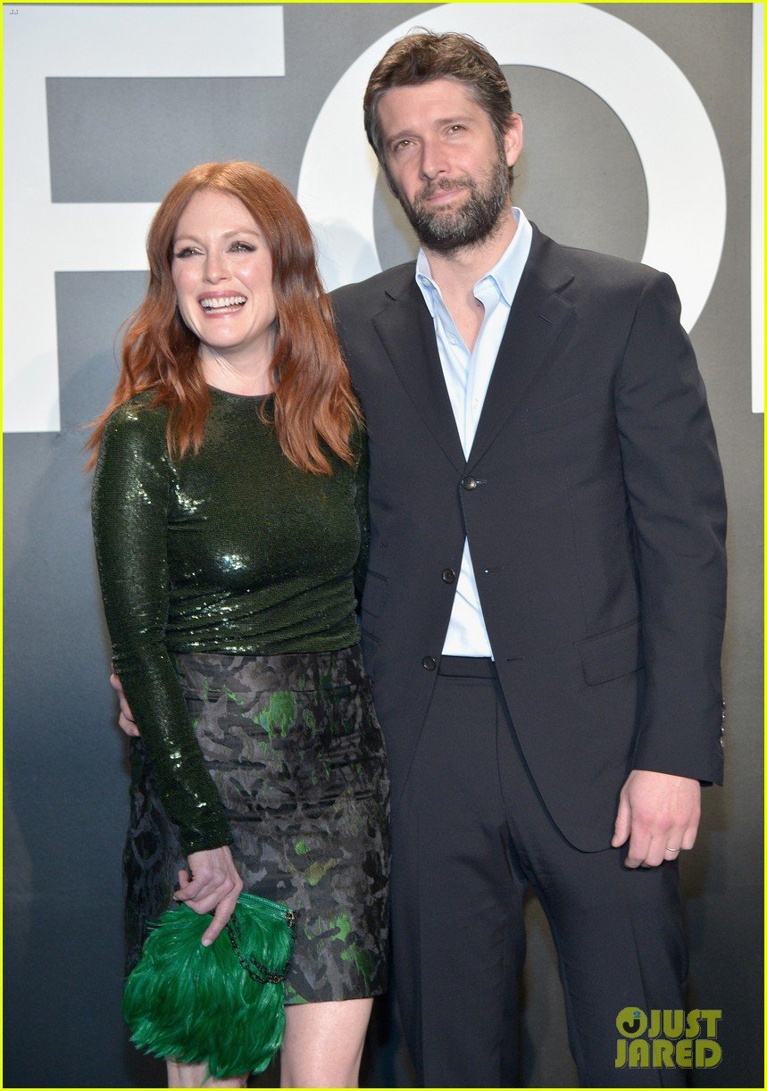 Julianne Moore Shares Secret to a Great Marriage After 24 Years with