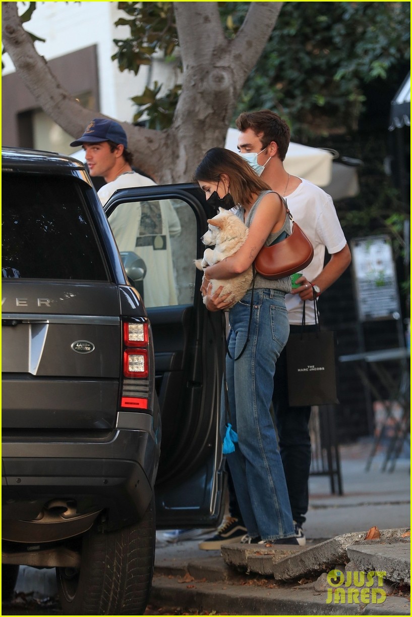 Jacob Elordi & Kaia Gerber Share a Kiss While Out in Los Angeles