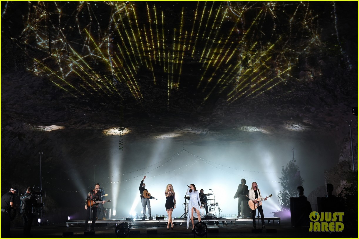 Photo little big town wine beer whiskey cmt awards 07 Photo 4494572