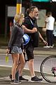 russell crowe britney theriot tennis match 29