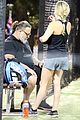 russell crowe britney theriot tennis match 68