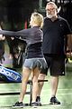 russell crowe britney theriot tennis match 76