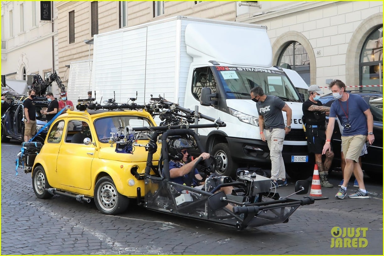 Tom Cruise Is All Smiles Filming 'Mission Impossible 7' in Rome Photo