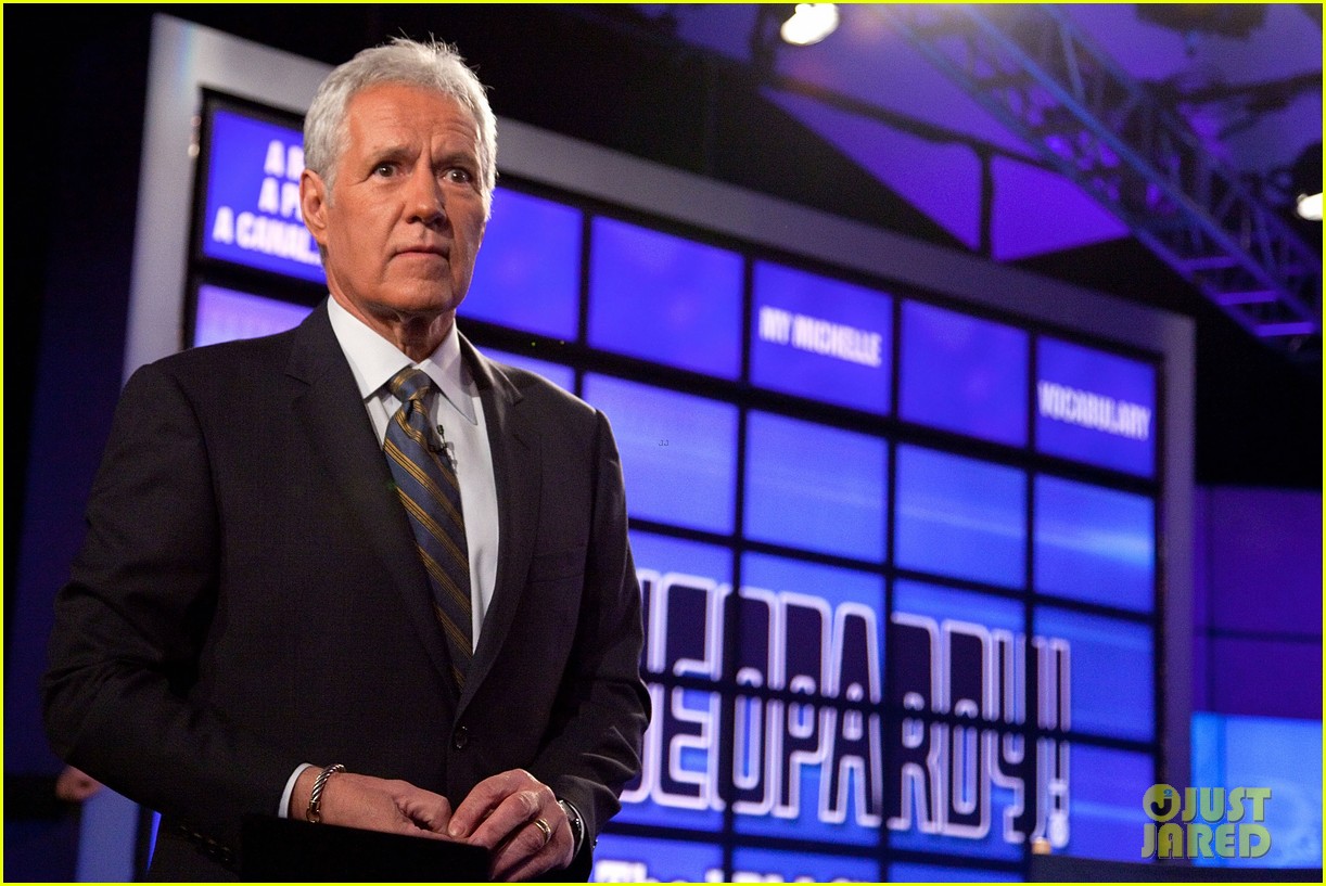 Alex Trebek Dead Beloved 'Jeopardy' Host Dies at 80 Photo 4498717