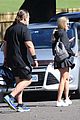russell crowe kisses britney theriot 34
