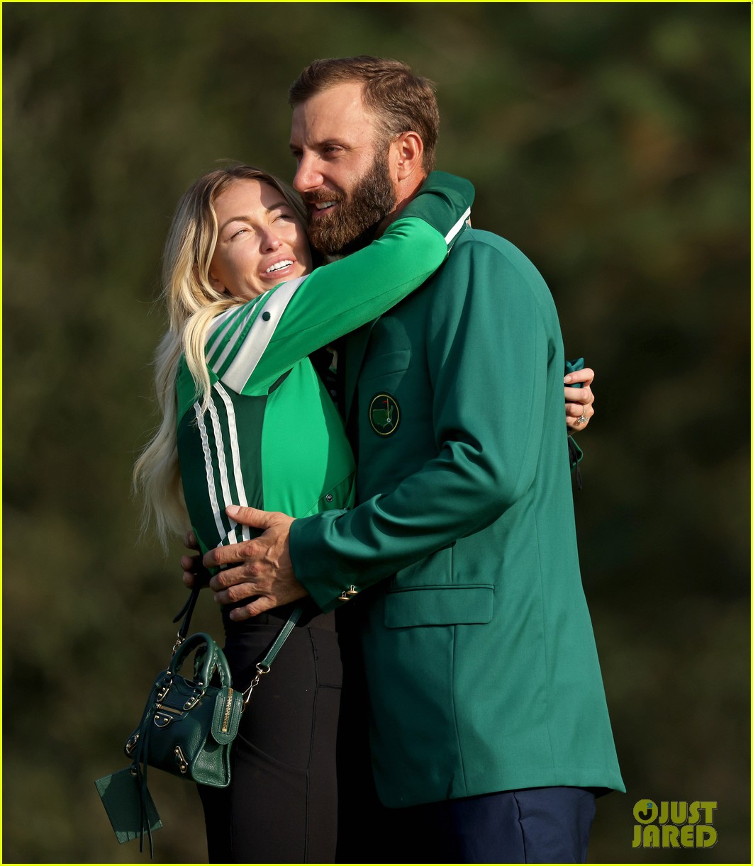 Dustin Johnson Celebrates Masters 2020 Win With Fiancee Paulina Gretzky