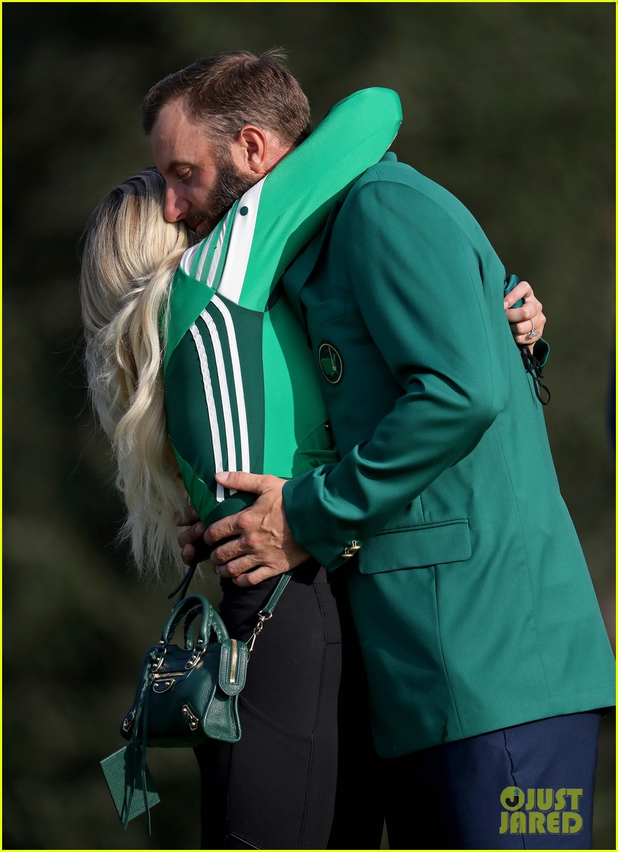 Dustin Johnson Celebrates Masters 2020 Win With Fiancee Paulina Gretzky