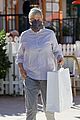 ellen degeneres goes shopping with rob lowes wife 05