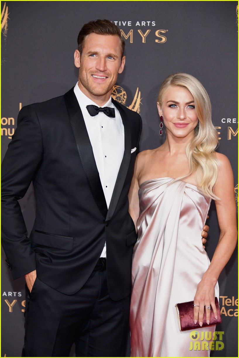 Julianne Hough Has Filed For Divorce From Brooks Laich Photo 4497159