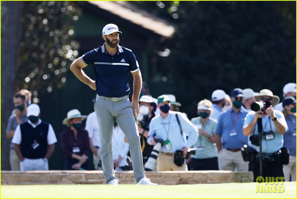 Golfer Dustin Johnson Gets Fiancee Paulina Gretzky's Support at The