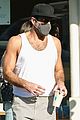 zachary quinto shows off toned arms while on coffee run 04