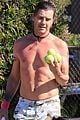 gavin rossdale bares his abs playing tennis 04