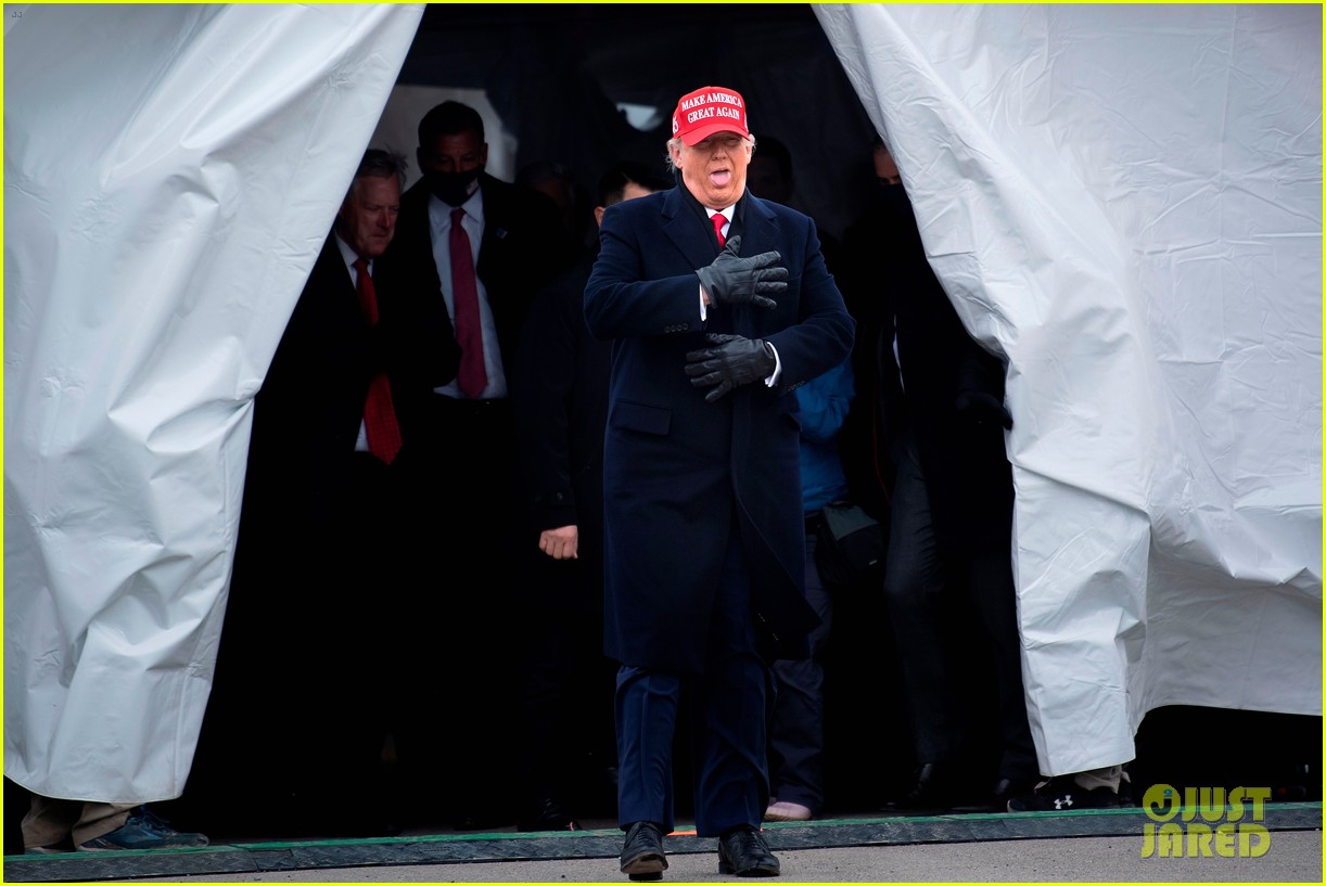 Donald Trump Complains About Cold Weather After Joe Biden Spoke in the