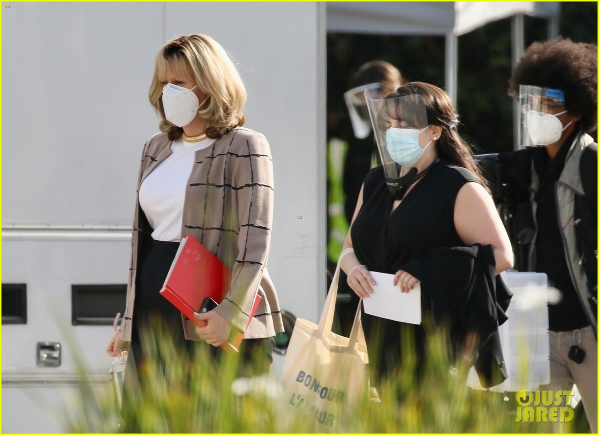 Beanie Feldstein Seen In Costume as Monica Lewinsky on 'Impeachment