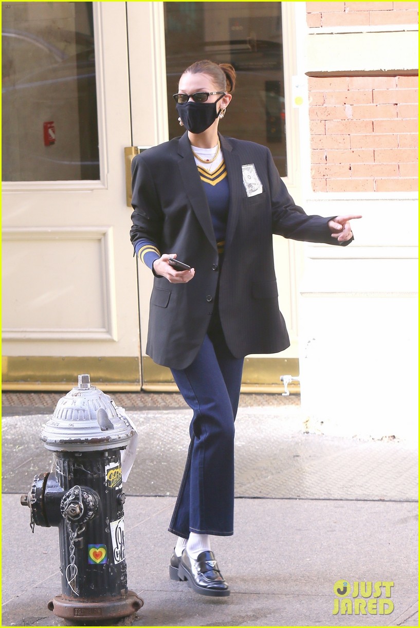 Bella Hadid Sports a Cool Look for Lunch with Friends in NYC: Photo