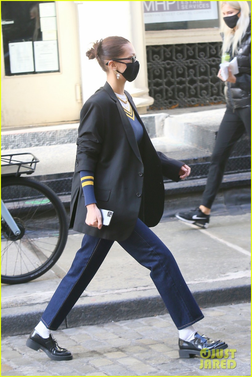 Bella Hadid Sports a Cool Look for Lunch with Friends in NYC: Photo