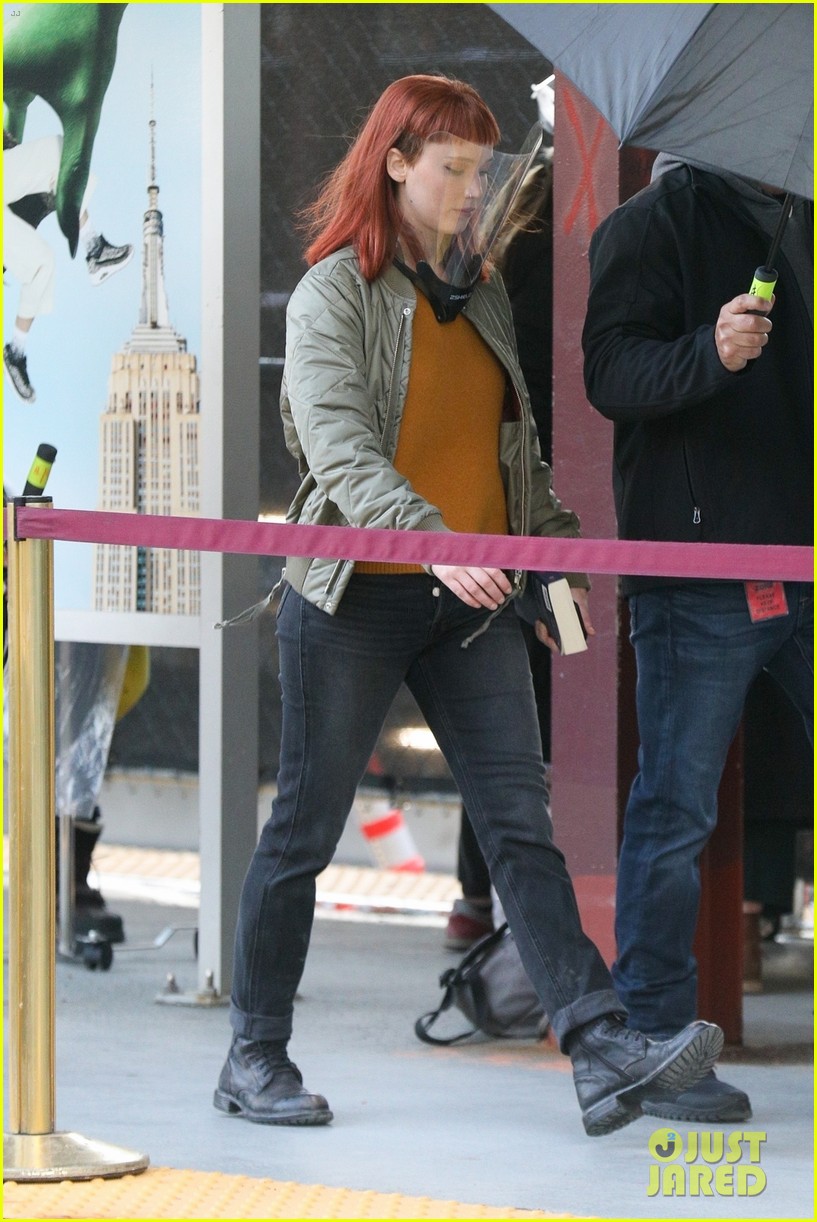 Jennifer Lawrence Sports New Red Hair on 'Don't Look Up' Set with