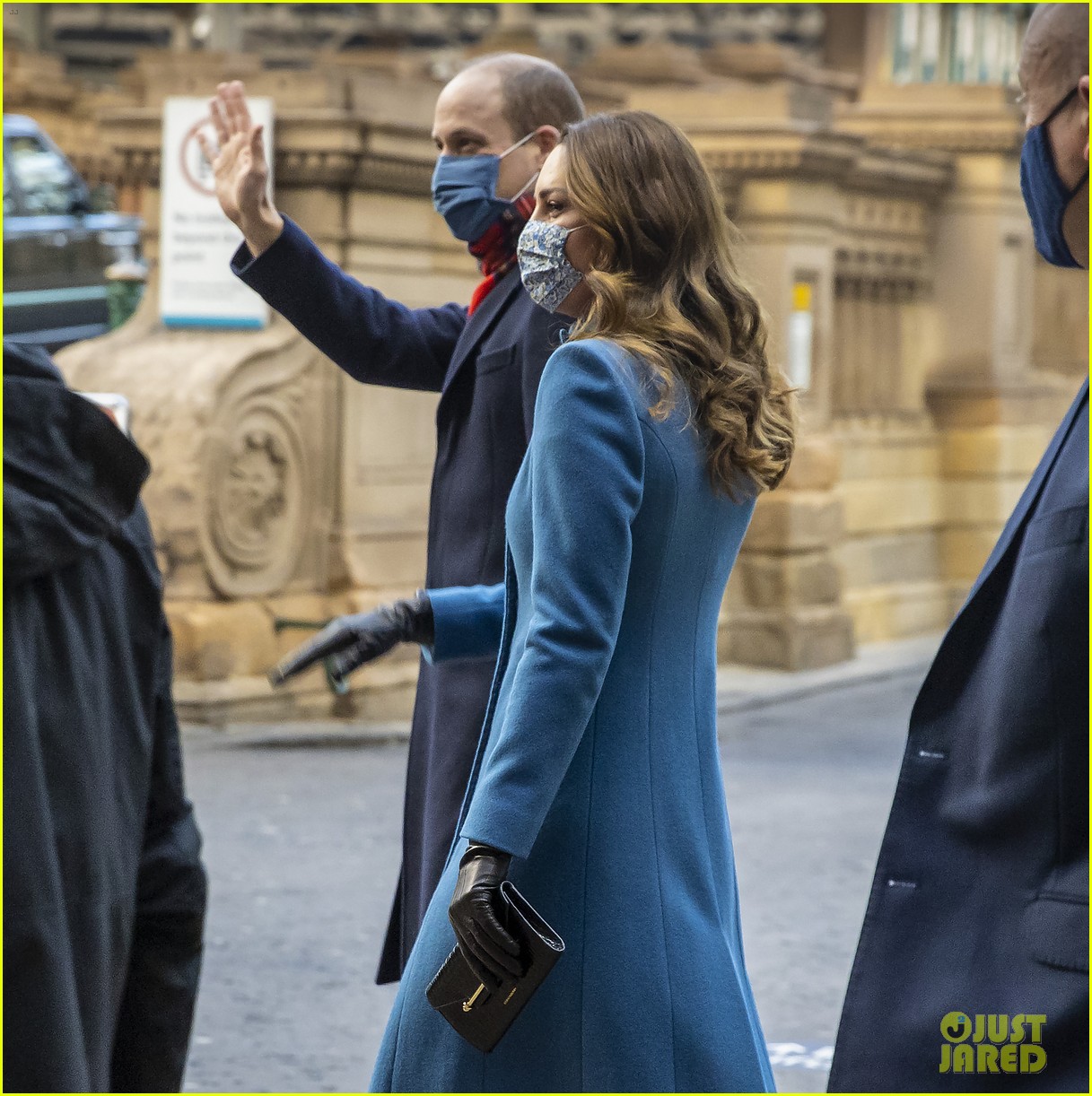 Prince William & Kate Middleton Have to Sleep in Separate Beds on Their