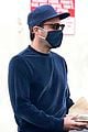 zachary quinto cool in blue picking up breakfast 04