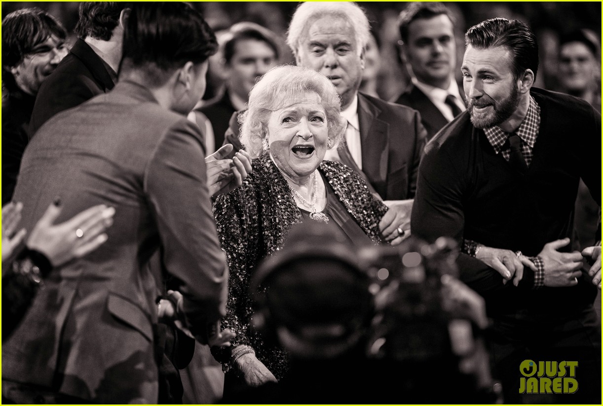 Betty White Is Trending Because People Are Celebrating Her 99th