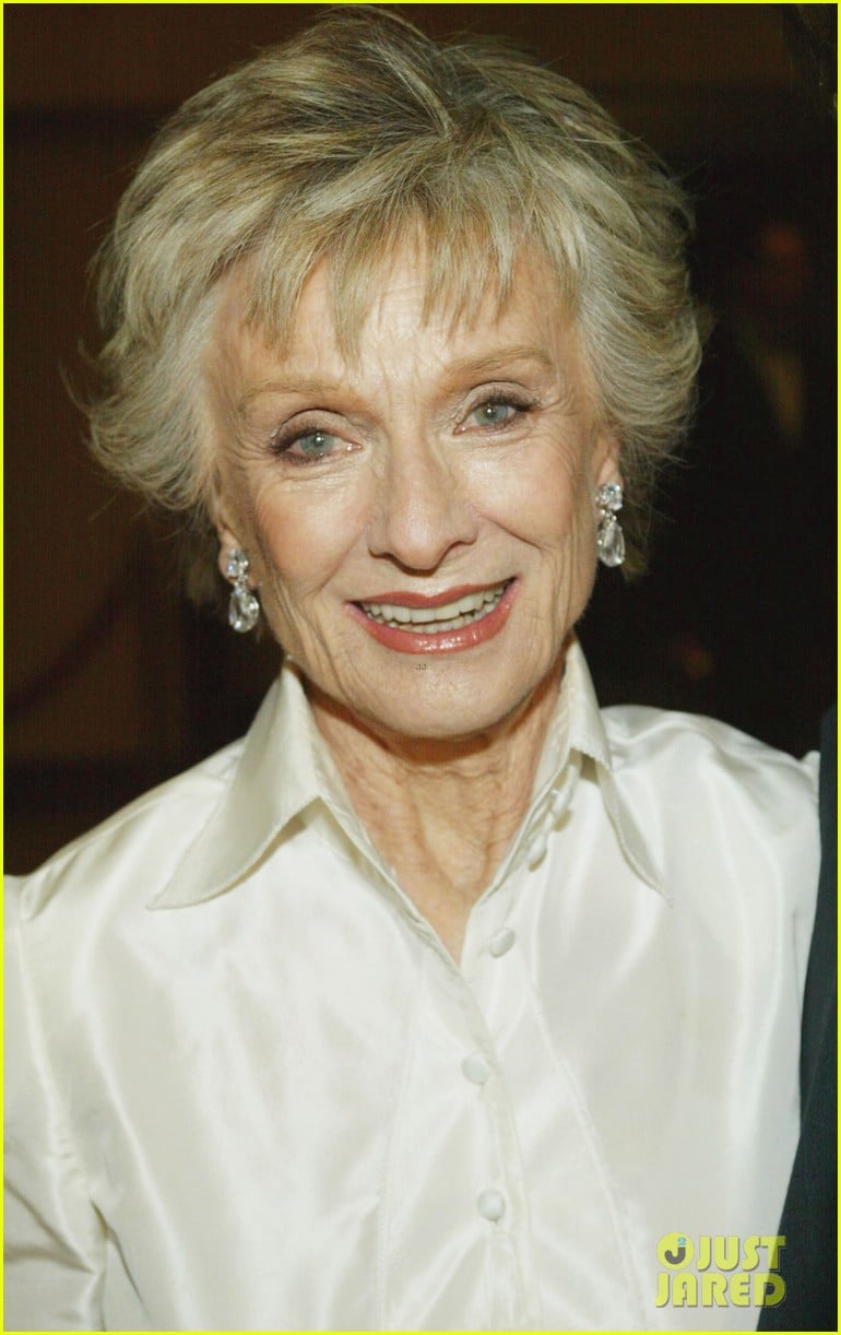 Photo: cloris leachman remembering 2021 03 | Photo 4520300 | Just Jared