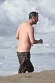 keanu reeves shirtless beach malibu january 2021 34
