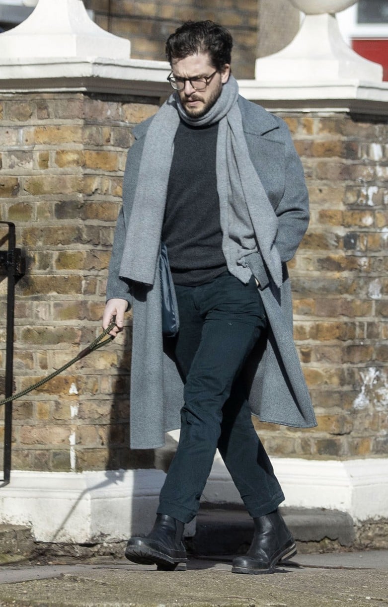 Kit Harington Walks His Whippet Dog Around London After Birth Of Son Photo 4527563 Kit