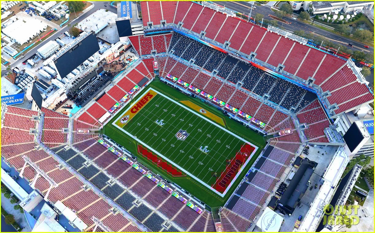 What Time is the Super Bowl 2021? Kickoff Details Revealed! Photo