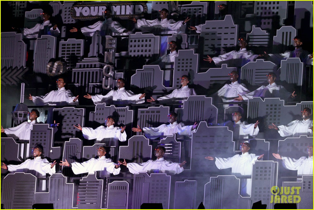 The Weeknd's Super Bowl 2021 Halftime Show Video Watch Here! Photo