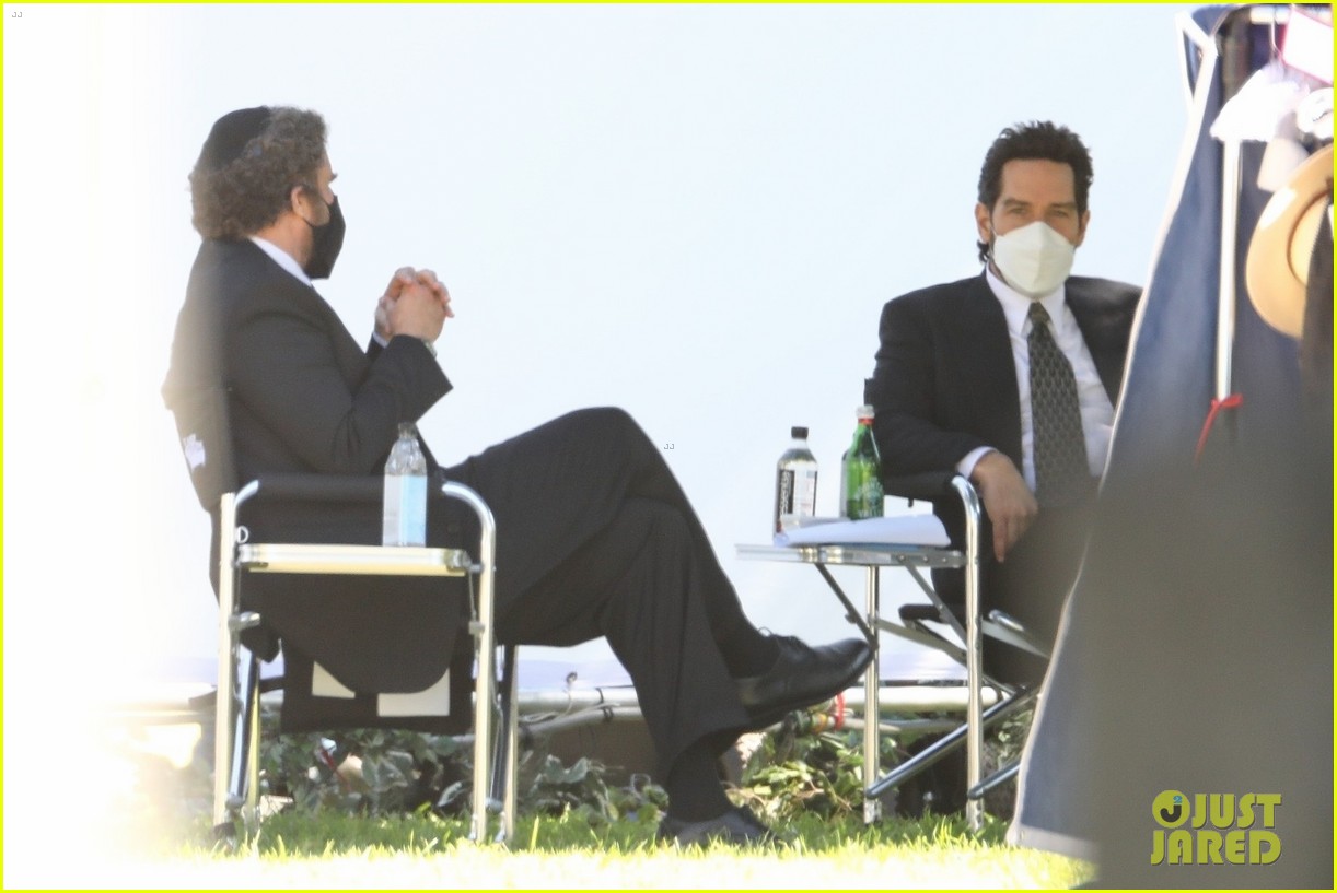 Will Ferrell & Paul Rudd Film a Jewish Funeral Scene for Comedy Series 'The Shrink Next