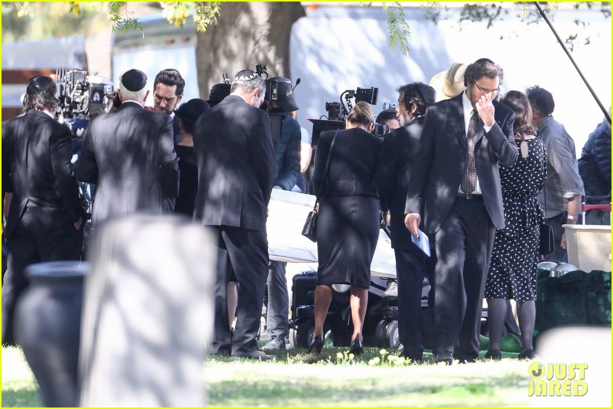 Will Ferrell & Paul Rudd Film a Jewish Funeral Scene for Comedy Series 'The Shrink Next