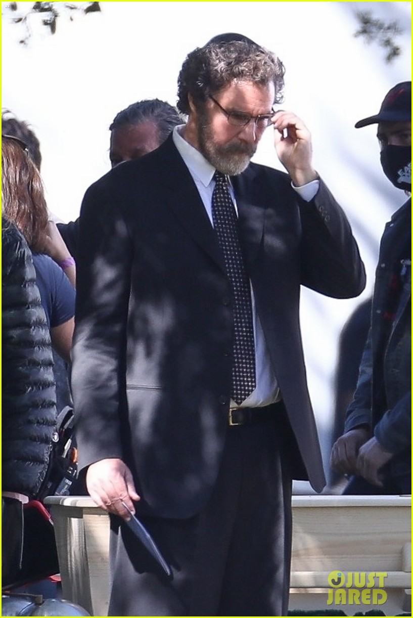 Will Ferrell & Paul Rudd Film a Jewish Funeral Scene for Comedy Series 'The Shrink Next