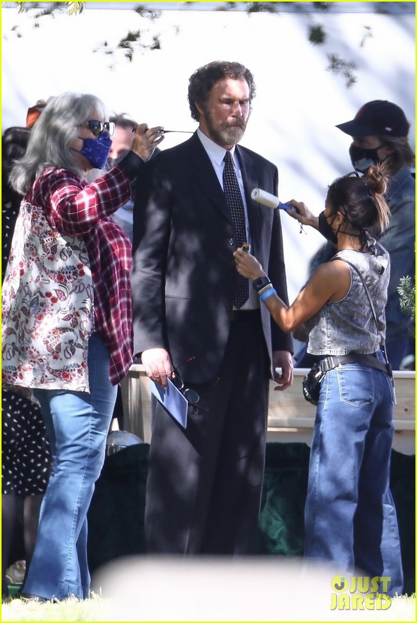 Will Ferrell & Paul Rudd Film a Jewish Funeral Scene for Comedy Series 'The Shrink Next