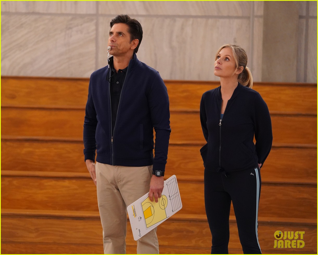 John Stamos Coaches A Girls' Basketball Team To Greatness in 'Big Shot
