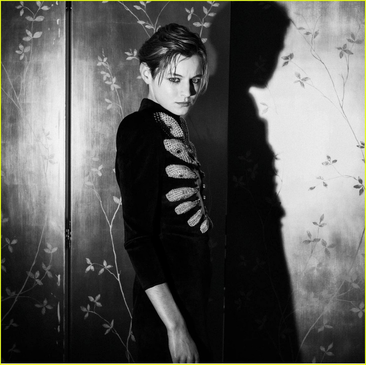 The Crown's Emma Corrin Is Serving Schiaparelli Chicness for Critics