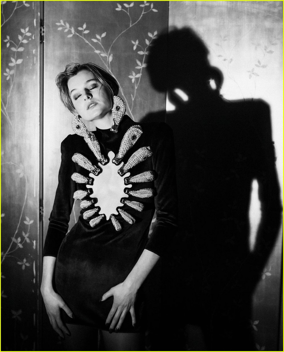 The Crown's Emma Corrin Is Serving Schiaparelli Chicness for Critics