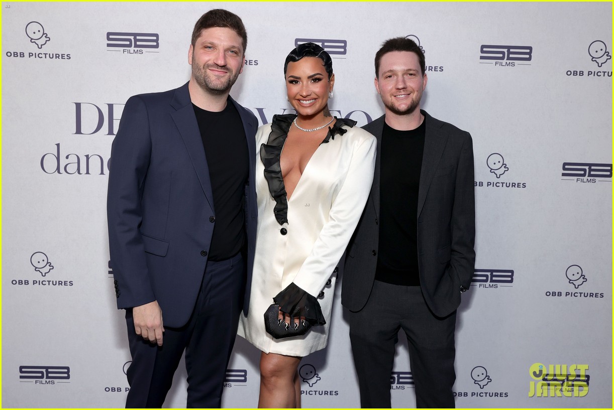 Demi Lovato Performs at 'Dancing With the Devil' YouTube Series