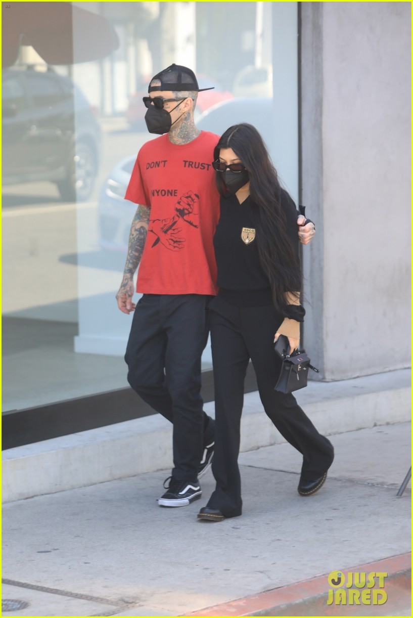 Kourtney Kardashian & Travis Barker Enjoy Time Together While Out To