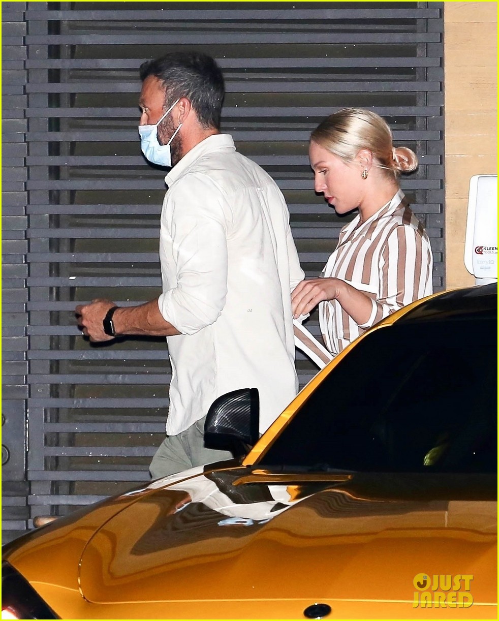 Brian Austin Green & Sharna Burgess Make First Red Carpet Appearance