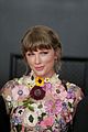 taylor swift covered in flowers for grammys red carpet 02
