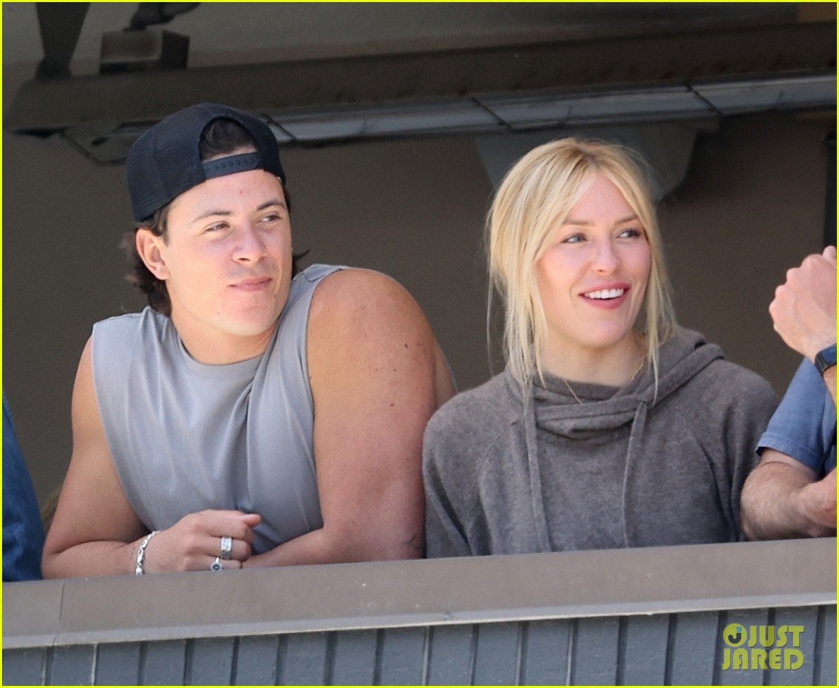 Cassie Randolph's New Boyfriend Revealed See Their First Photos