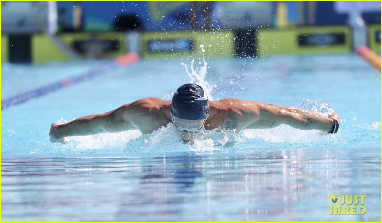 cody simpson shirtless buff physique swim practice 214541971