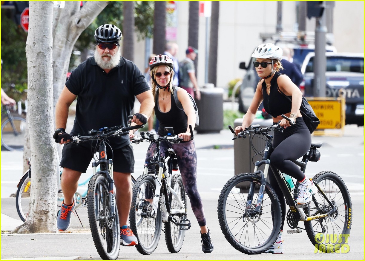 Rita Ora Joins Russell Crowe & Girlfriend Britney Theriot for Bike Ride