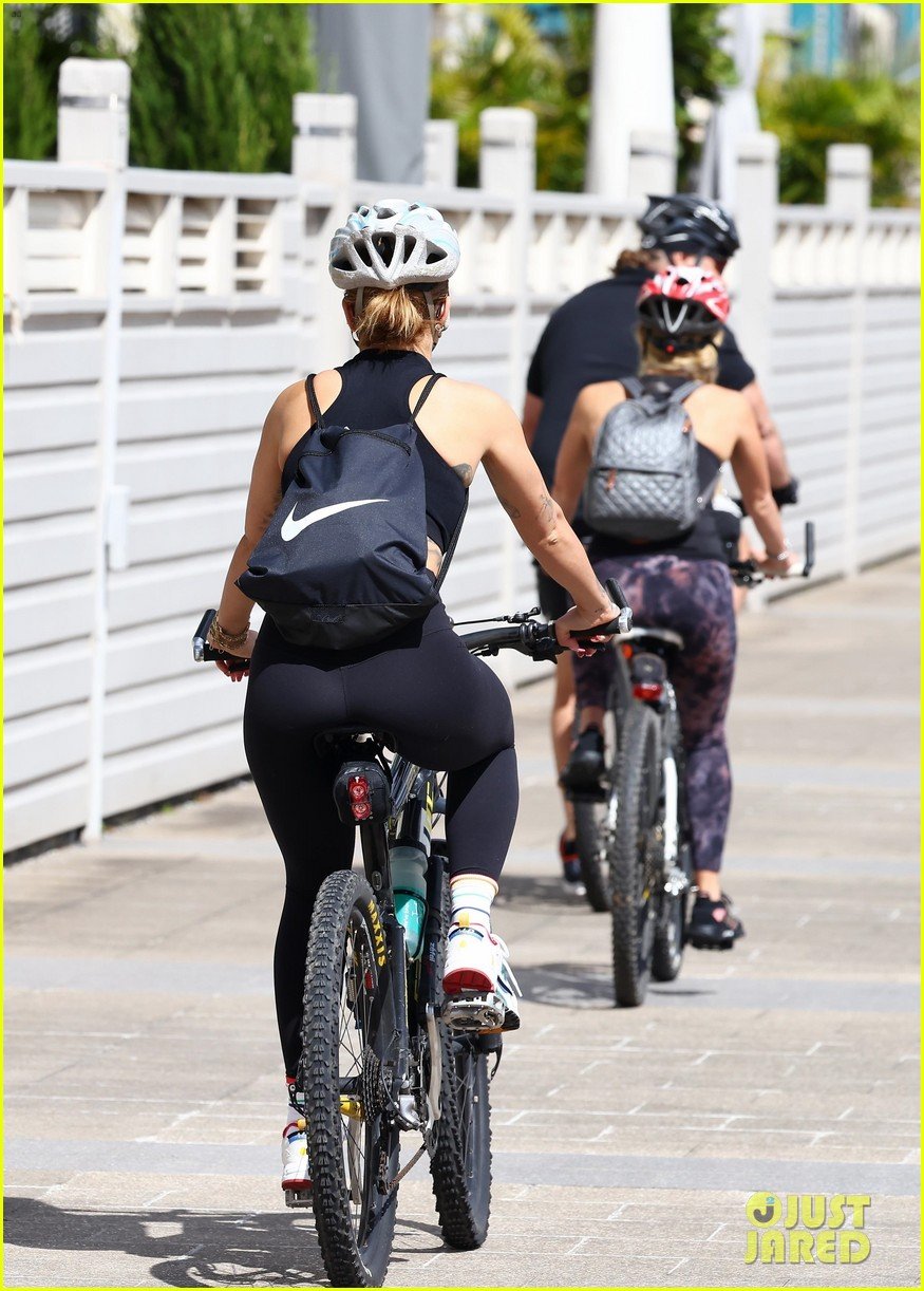 Rita Ora Joins Russell Crowe & Girlfriend Britney Theriot for Bike Ride
