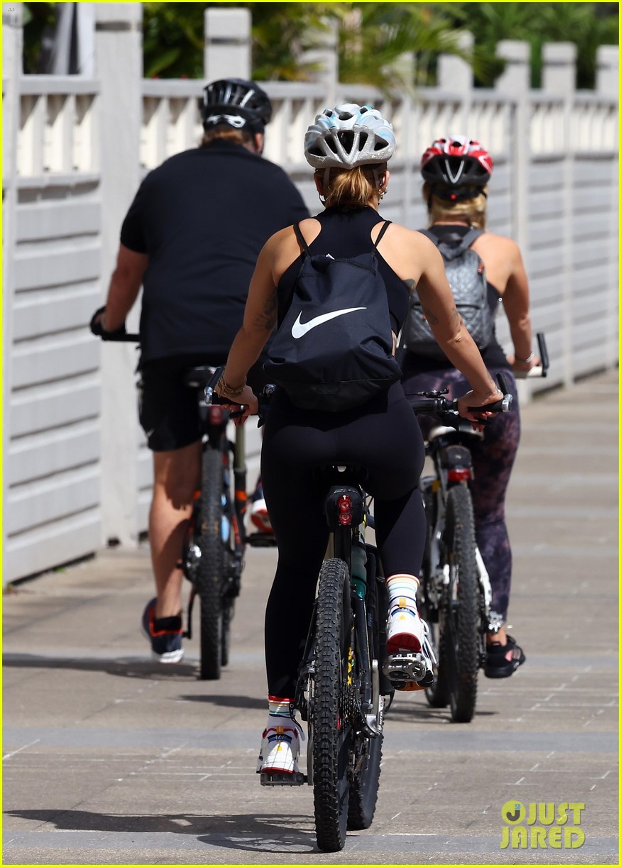 Rita Ora Joins Russell Crowe & Girlfriend Britney Theriot for Bike Ride