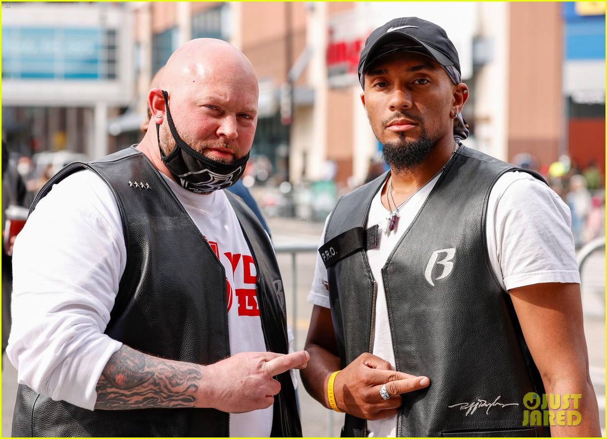 Photo dmx funeral procession monster truck 13 Photo 4546976 Just