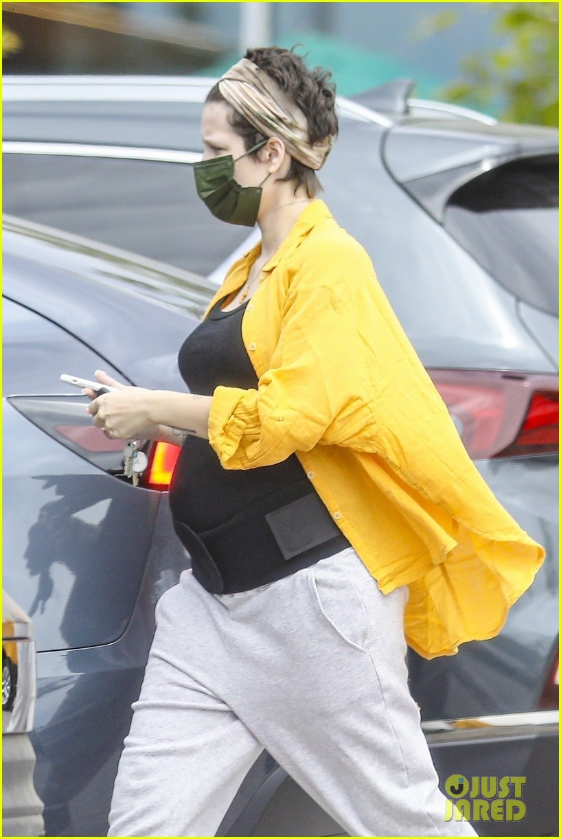 Halsey Shares a Peek of Her Baby Bump While Running Errands Photo