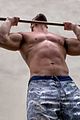 chris hemsworth shirtless workout video 02