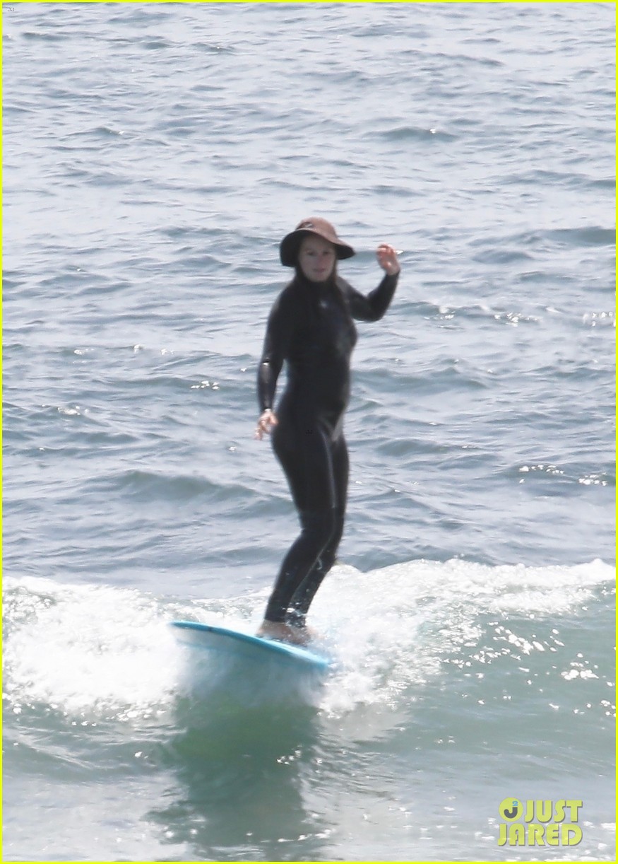 Full Sized Photo of leighton meester adam brody catch waves in malibu